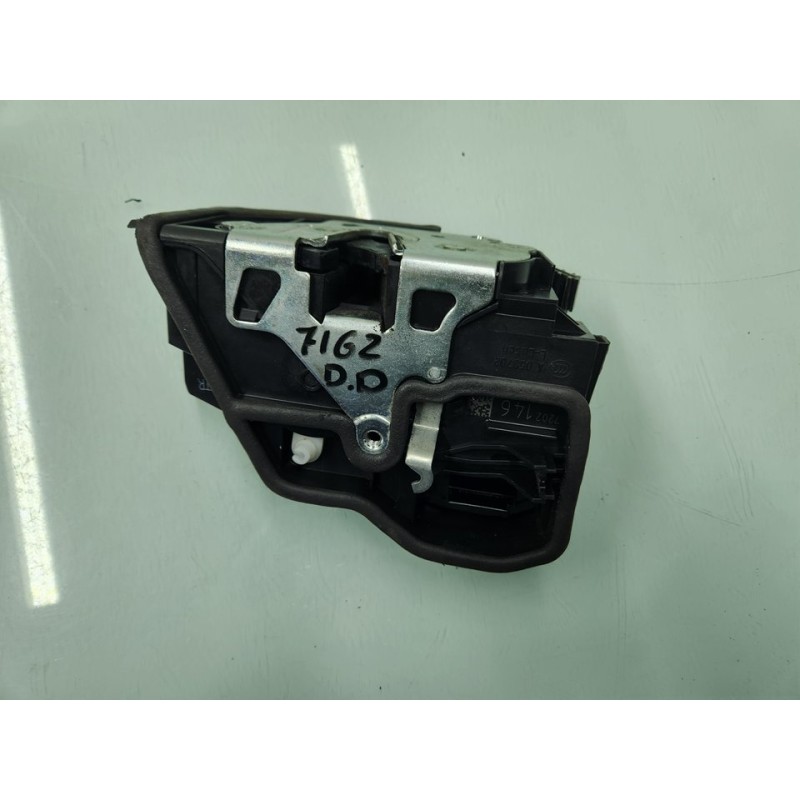 CERRADURA PUERTA DELANTERA DERECHA 7202146 