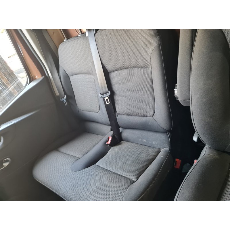 ASIENTO DELANTERO DERECHO 