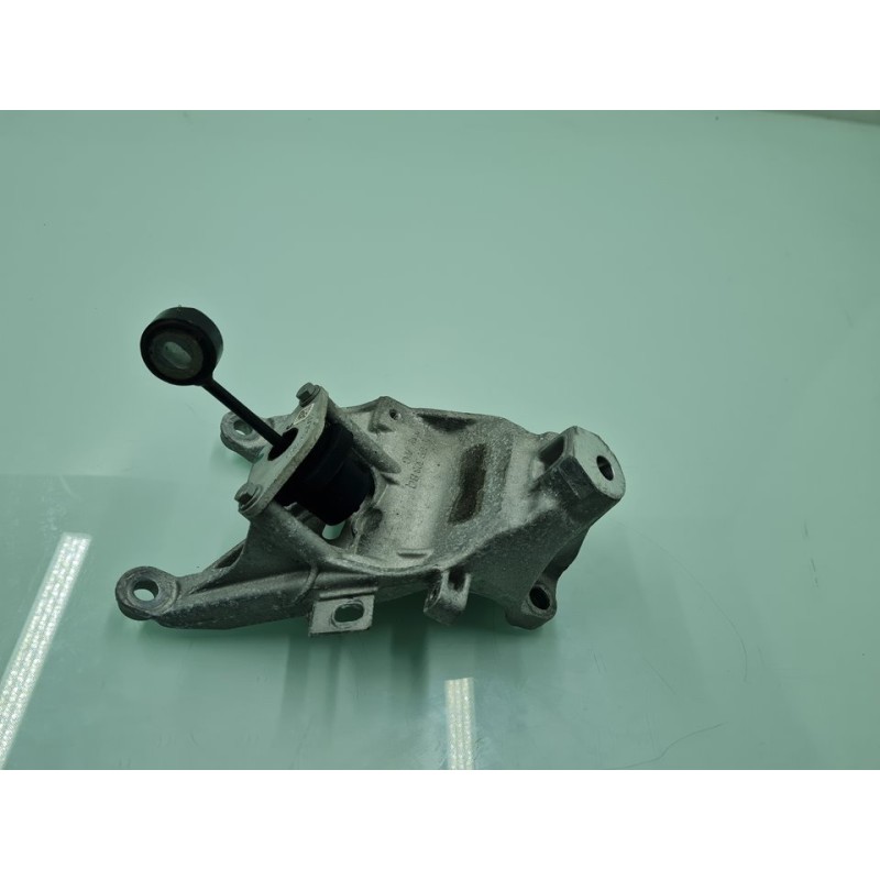 SOPORTE MOTOR 4M0199308BQ 