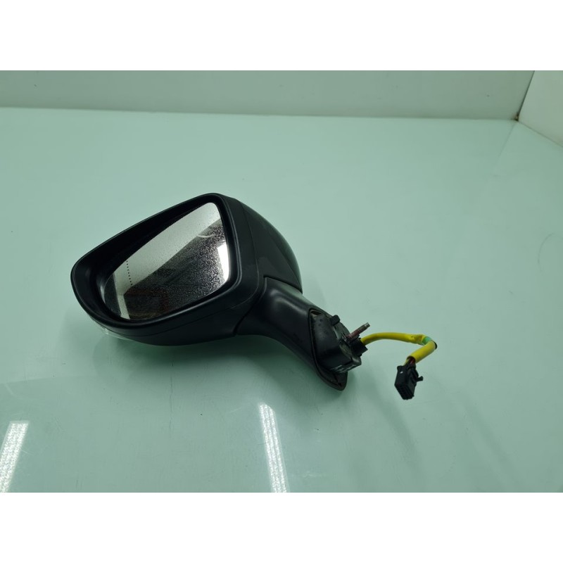 RETROVISOR IZQUIERDO 