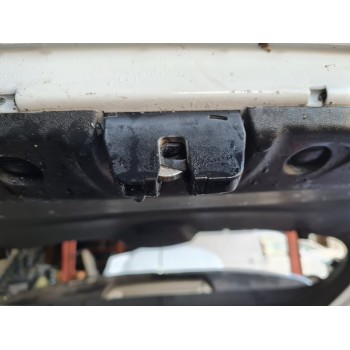 CERRADURA MALETERO / PORTON 