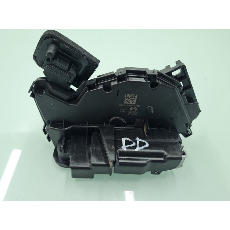 CERRADURA PUERTA DELANTERA DERECHA 5TB837016E 