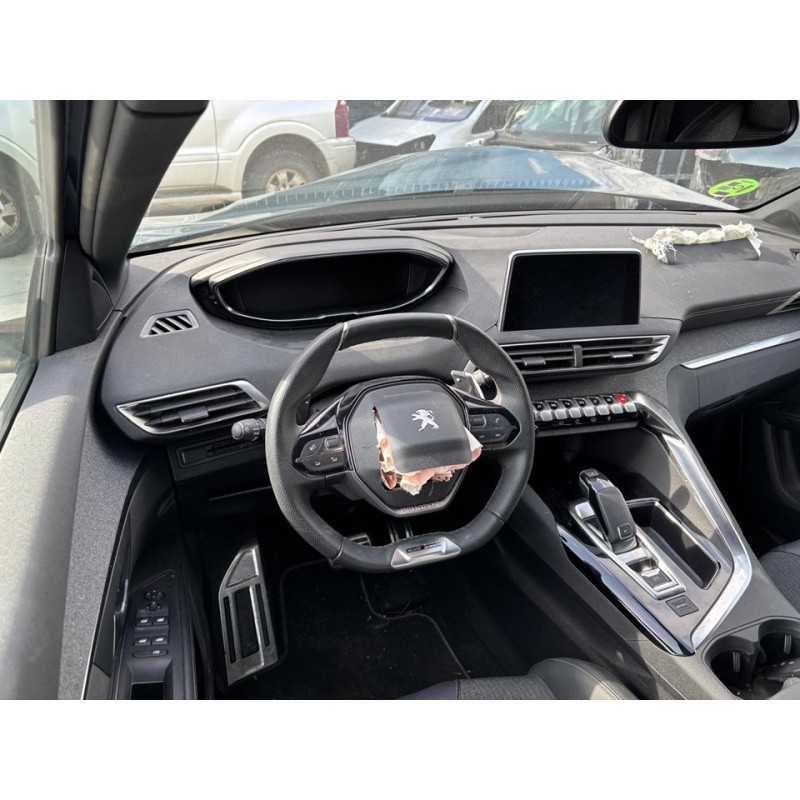 peugeot 5008 del año 2018
