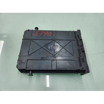 CAJA RELES / FUSIBLES 9666952380 
