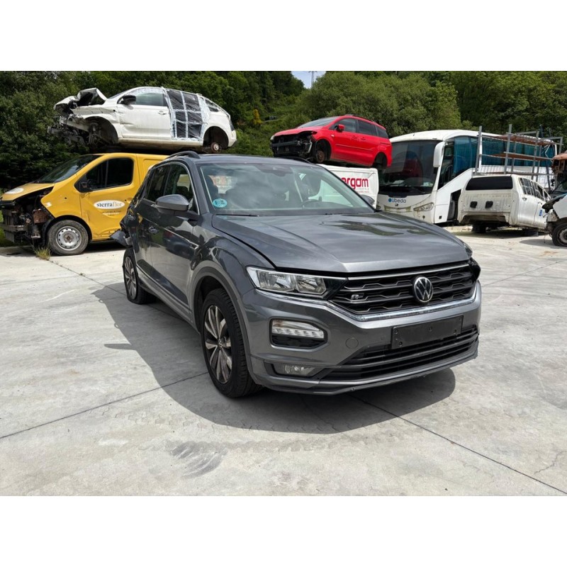 volkswagen t-roc (a11, d11) del año 2021