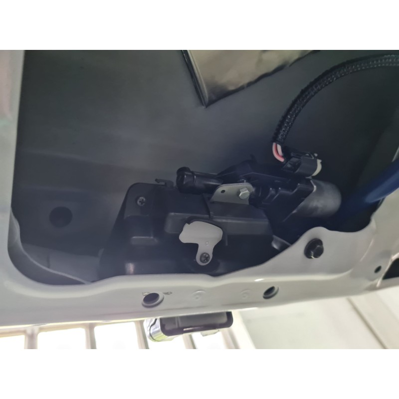 CERRADURA MALETERO / PORTON 6935042101 