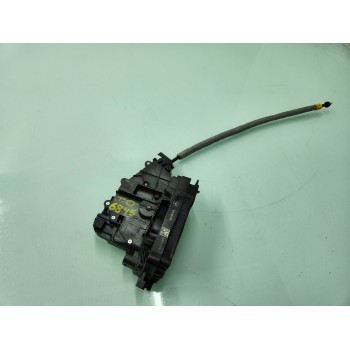 CERRADURA PUERTA TRASERA DERECHA A2220064099 