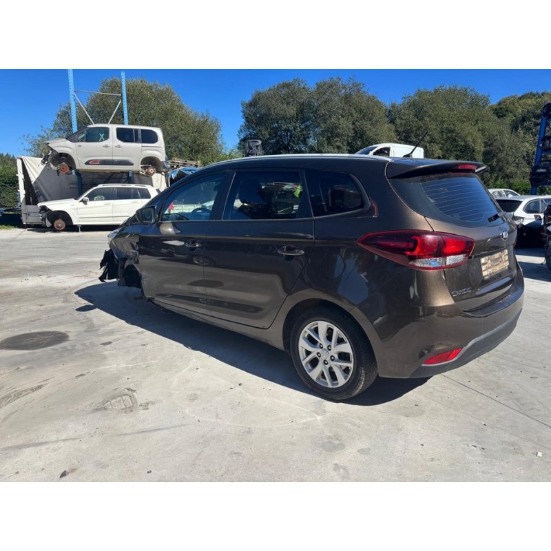 KIA CARENS IV