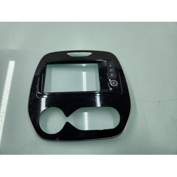 MOLDURA INTERIOR 682701605R 