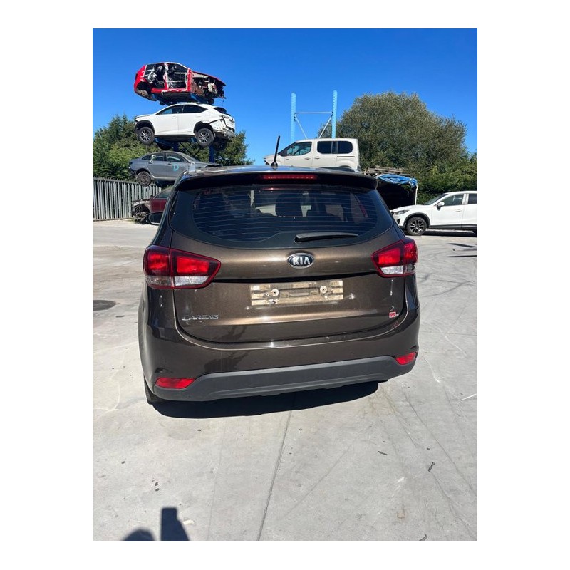 kia carens iv del año 2017