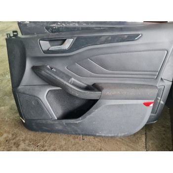 GUARNECIDO PUERTA DELANTERA DERECHA JX7BA23942 