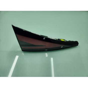 PILOTO TRASERO DERECHO INTERIOR 92404R2000 