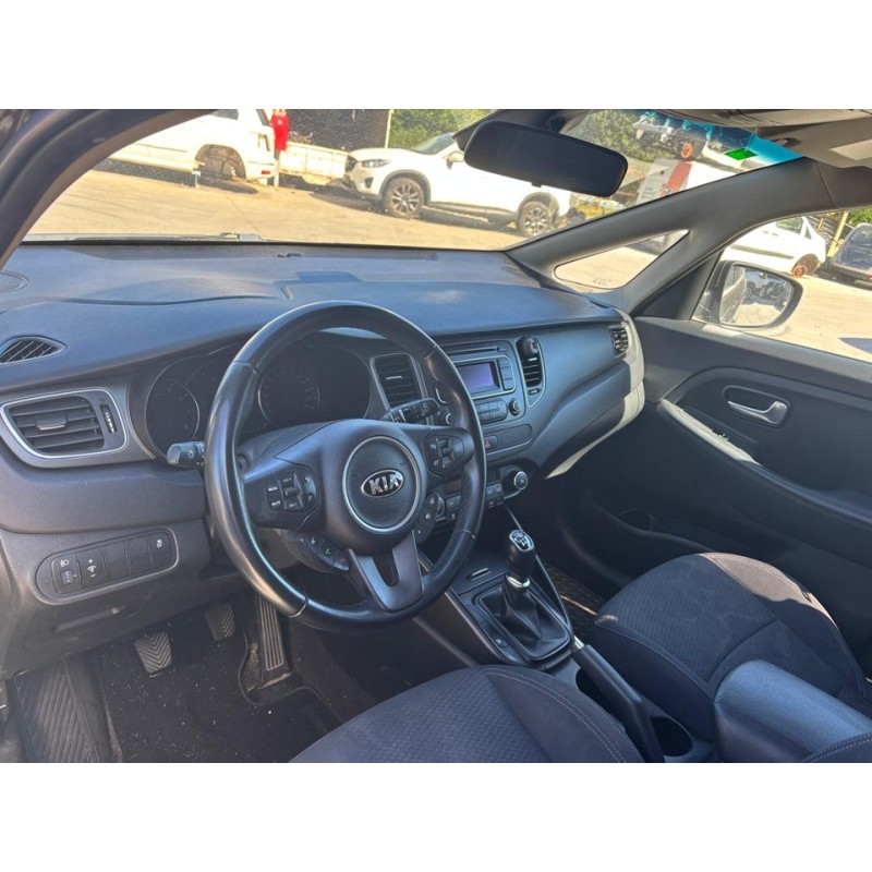 kia carens iv del año 2017