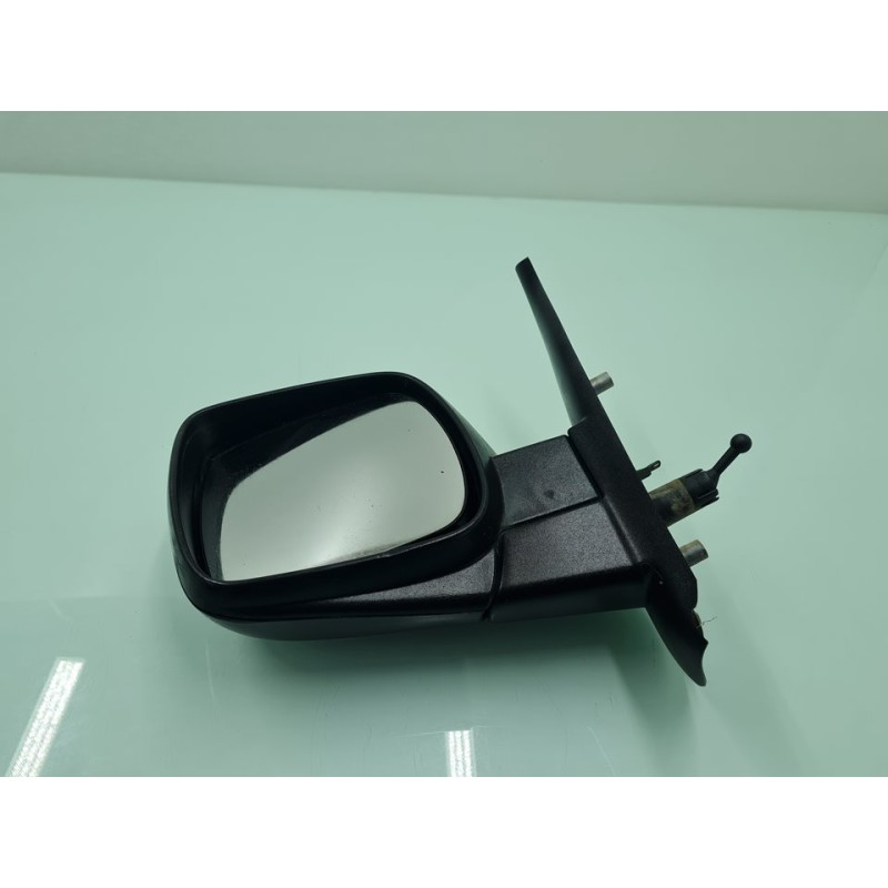 RETROVISOR IZQUIERDO 
