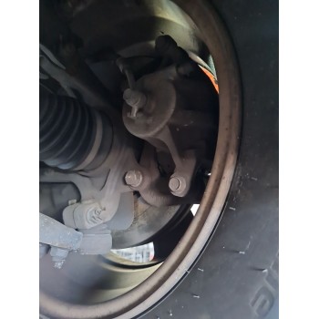 PINZA DE FRENO DELANTERA IZQUIERDA 581102Y050 