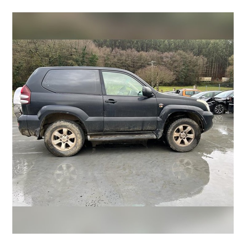 toyota land cruiser (j12) del año 2005