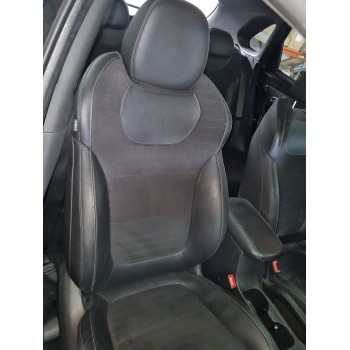 ASIENTO DELANTERO DERECHO 