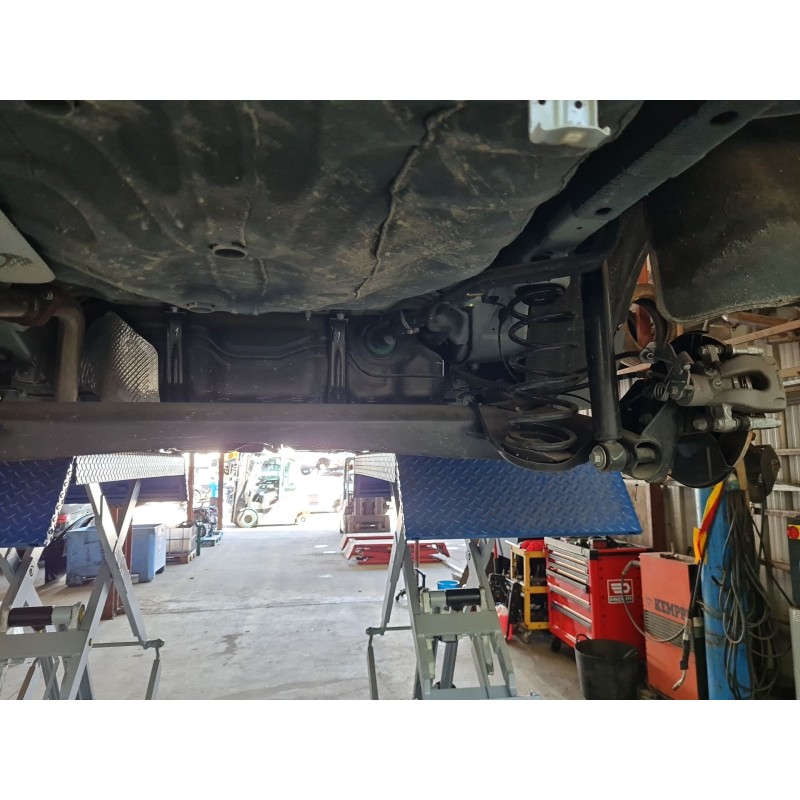 EJE TRASERO 11066668 