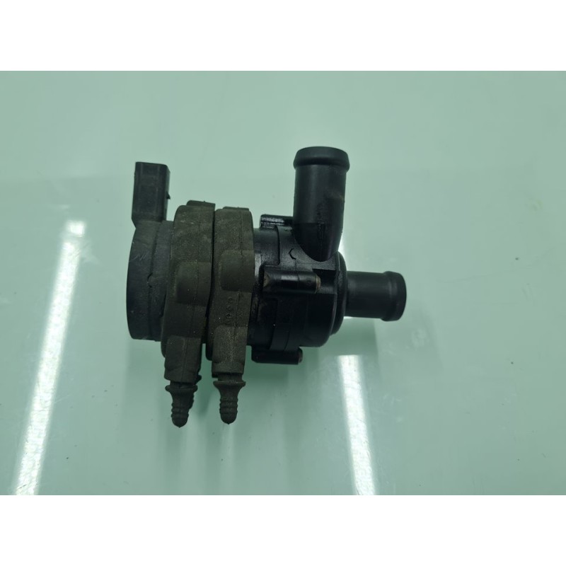 BOMBA AGUA AUXILIAR 7L0965561L 