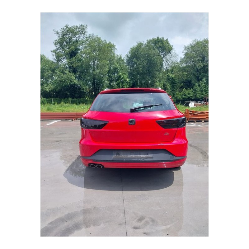 seat leon st (5f8) del año 2015