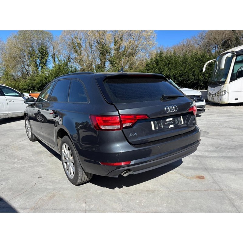 audi a4 avant (8w5) del año 2017