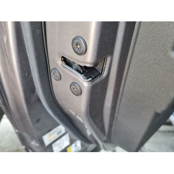 CERRADURA PUERTA DELANTERA IZQUIERDA 