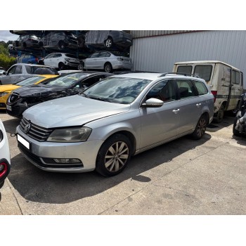 VOLKSWAGEN PASSAT B7 VARIANT (365)