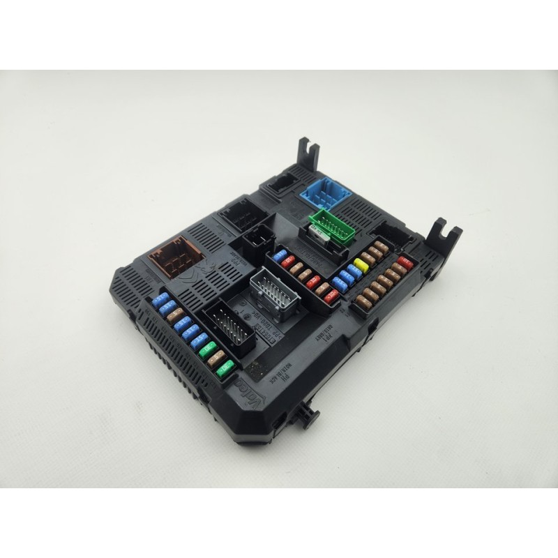 CAJA RELES / FUSIBLES 9807054180 