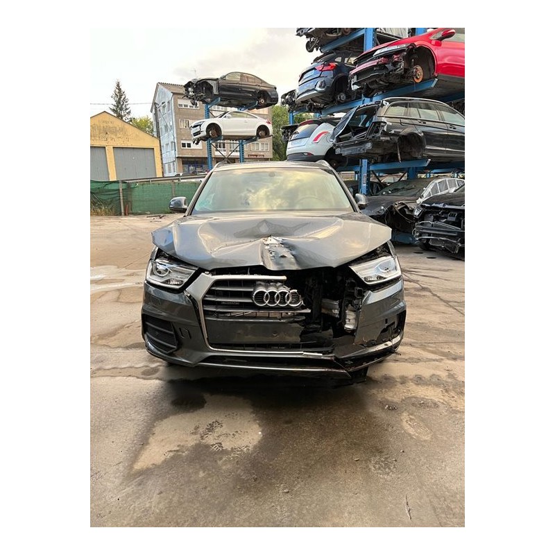 audi q3 (8ug) del año 2015