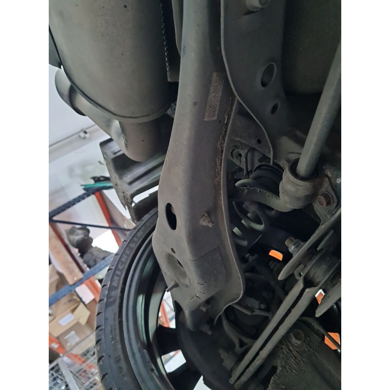 BRAZO SUSPENSION TRASERO IZQUIERDO 55210S0000 