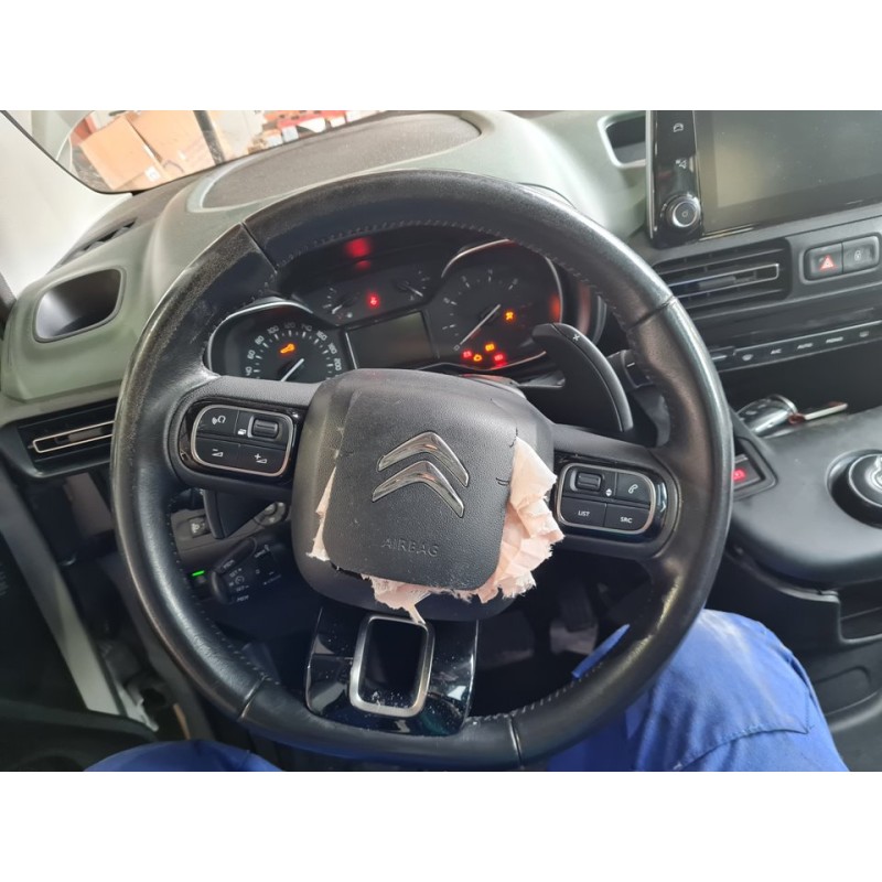 VOLANTE 