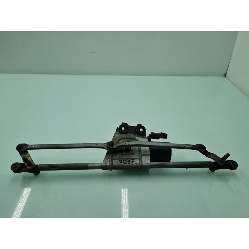 MOTOR LIMPIA DELANTERO 