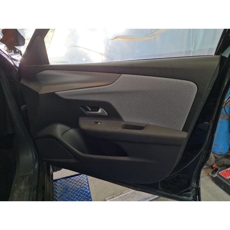 GUARNECIDO PUERTA DELANTERA DERECHA 98397279ZF 