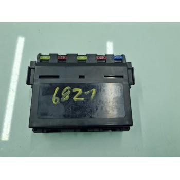 CAJA RELES / FUSIBLES 8921153020 