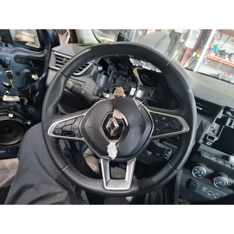 VOLANTE 