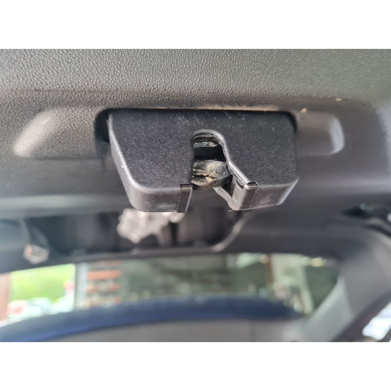 CERRADURA MALETERO / PORTON 