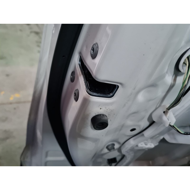 CERRADURA PUERTA DELANTERA IZQUIERDA 6904053140 