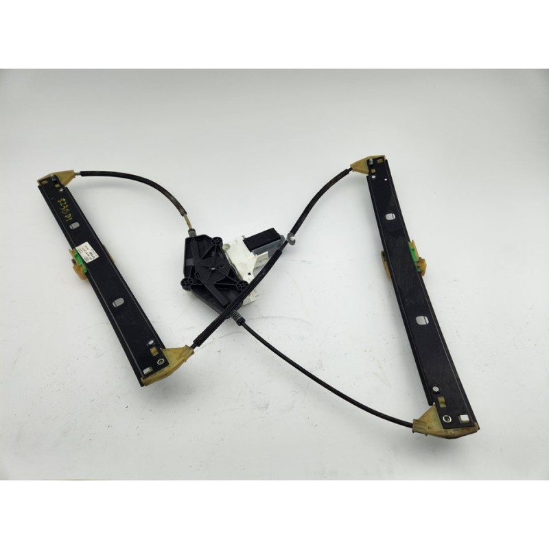 ELEVALUNAS DELANTERO IZQUIERDO 8K0837461D 