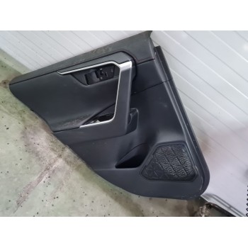GUARNECIDO PUERTA TRASERA IZQUIERDA 67614X1B18 