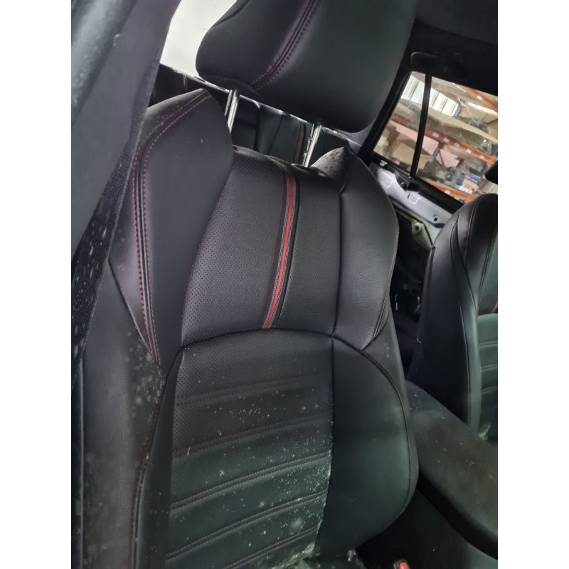 ASIENTO DELANTERO DERECHO 
