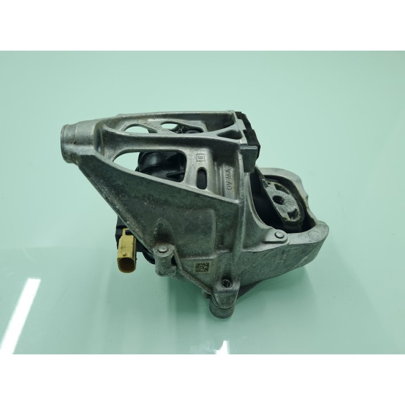 SOPORTE MOTOR IZQUIERDO 4M0199371FJ 