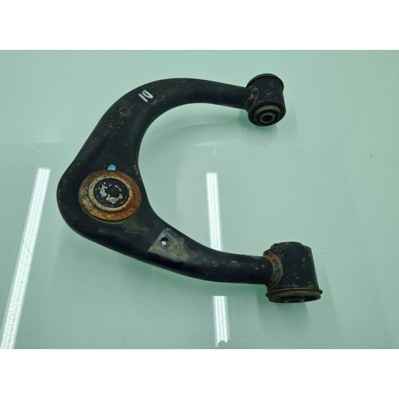 BRAZO SUSPENSION SUPERIOR DELANTERO IZQUIERDO 