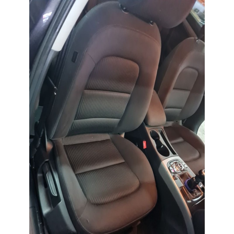 ASIENTO DELANTERO DERECHO 