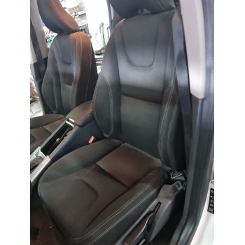 ASIENTO DELANTERO IZQUIERDO 