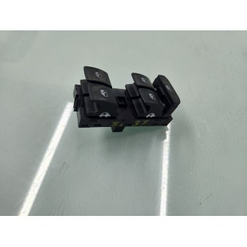 MANDO ELEVALUNAS DELANTERO IZQUIERDO 5G0959857D 
