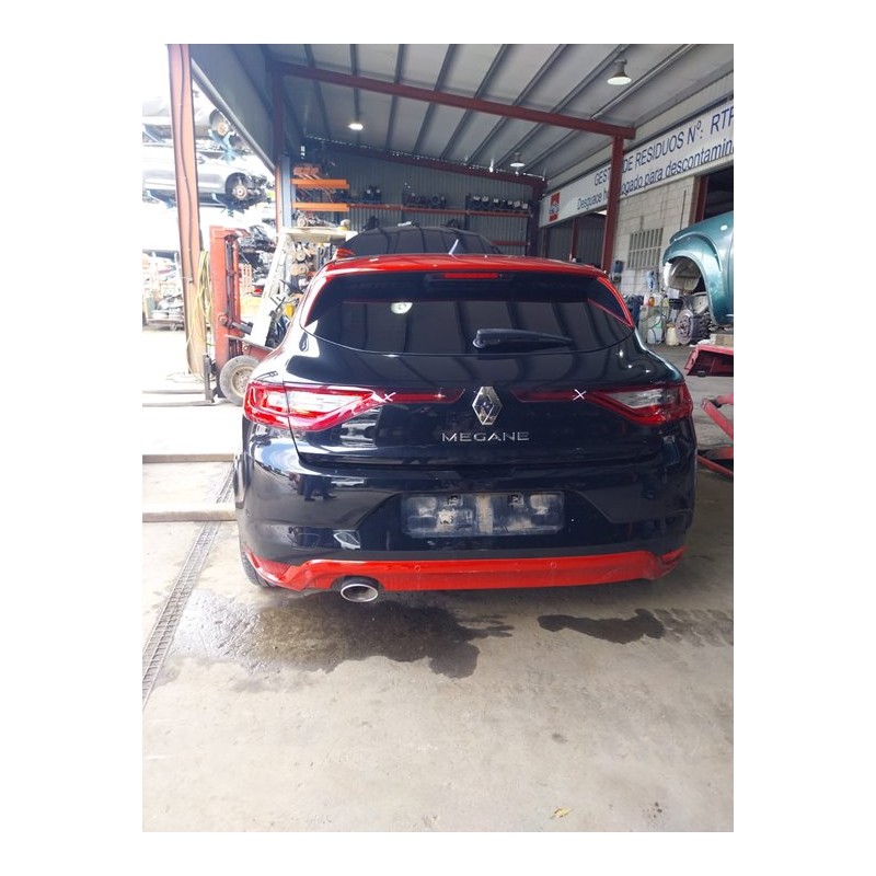 renault megane iv berlina 5p del año 2017