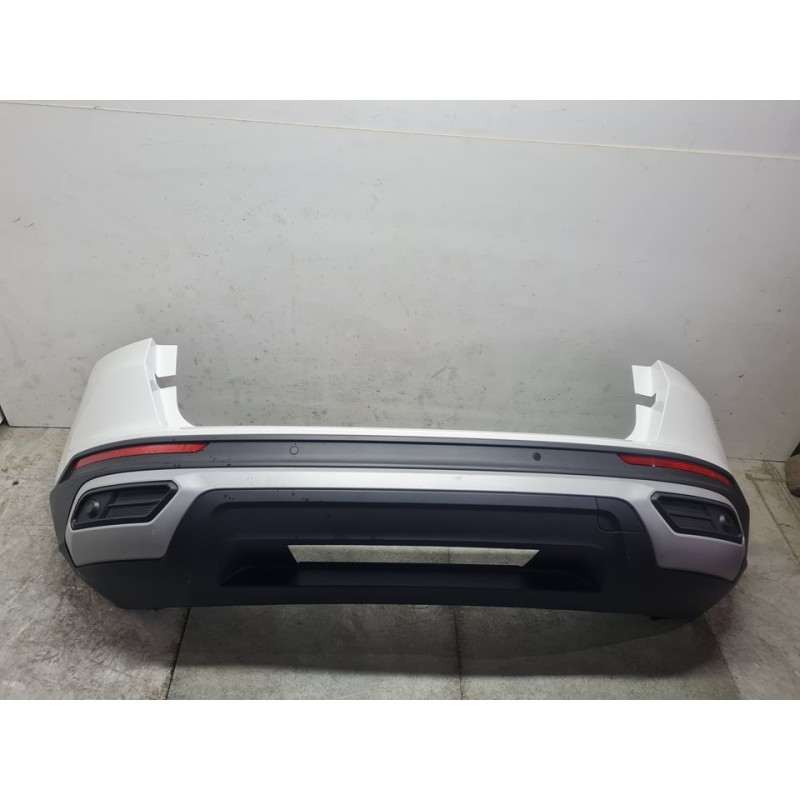 PARAGOLPES TRASERO 575807421A 