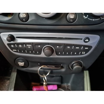 SISTEMA AUDIO / RADIO CD 