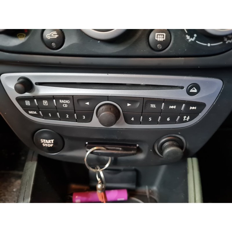 SISTEMA AUDIO / RADIO CD 