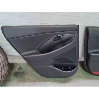GUARNECIDO PUERTA TRASERA IZQUIERDA 83307G4010TRY 